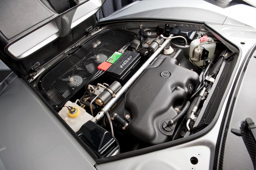  Porsche 911 GT1 Strassenversion 1997 года  (фото 26 из 61)